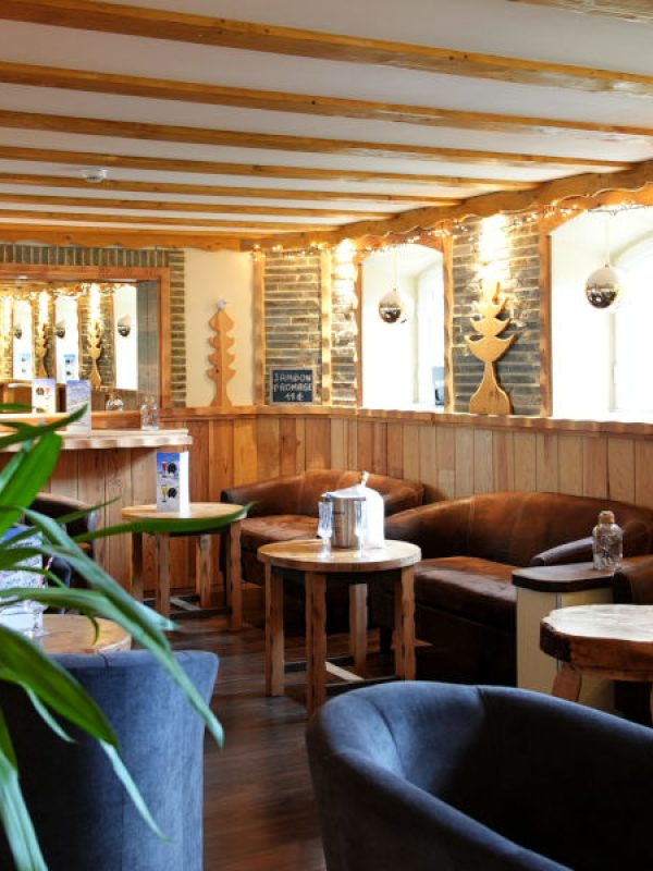 Restaurant bistronomique à Saint-Lary-Soulan avec produits frais, de saison, régionaux et menu découverte