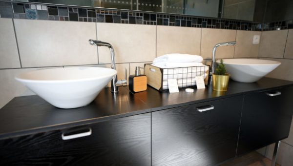 Suite de luxe avec lit double standard à réserver dans l'hôtel à Saint Lary Soulan : La Sapinière***